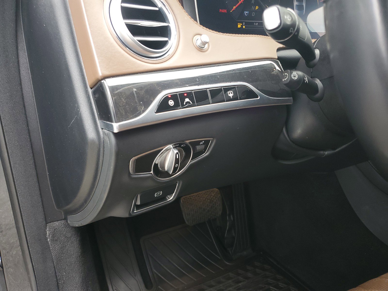 Used 2020 Mercedes-Benz S 560 S 560 image 18