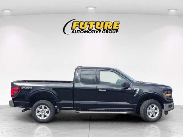 Used 2025 Ford F150 XLT w/ Equipment Group 301A Standard AWD/4WD image 3