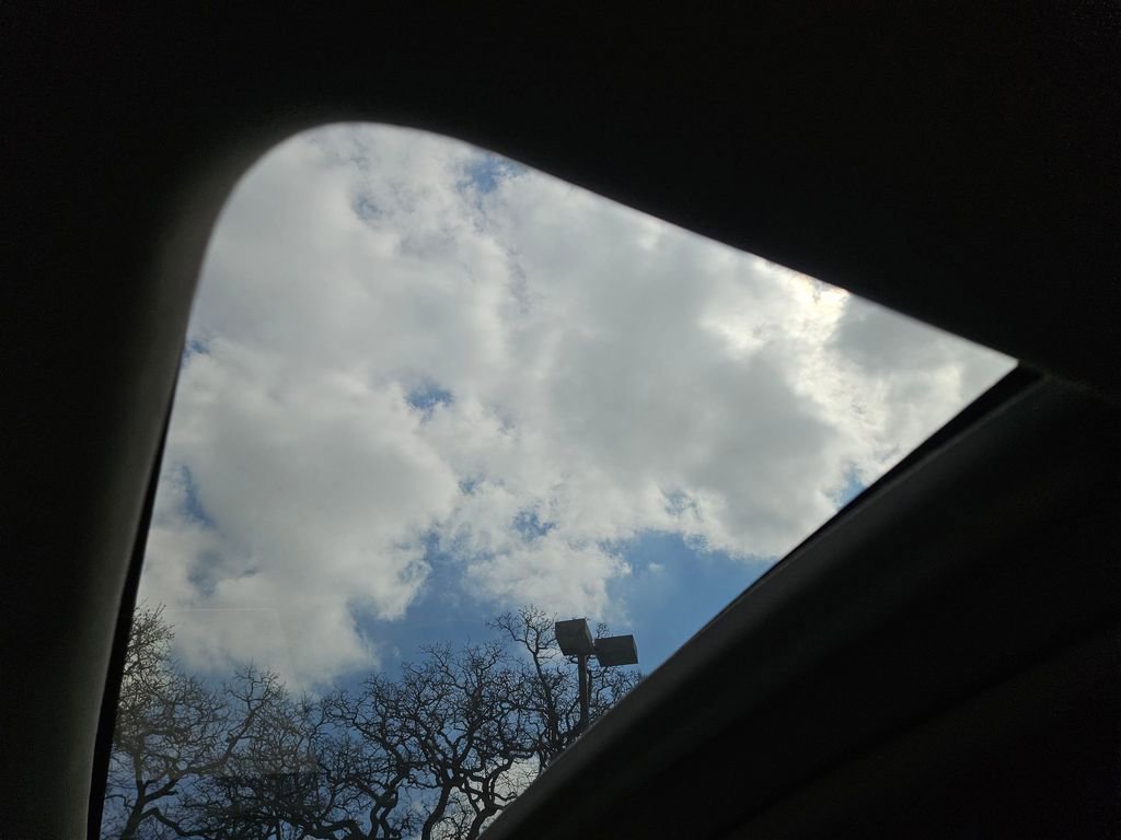 Used 2025 Honda CR-V EX-L image 23