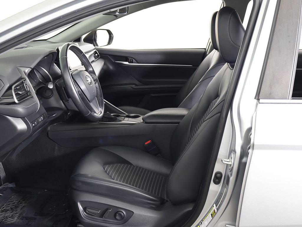 Used 2022 Toyota Camry SE FWD image 27