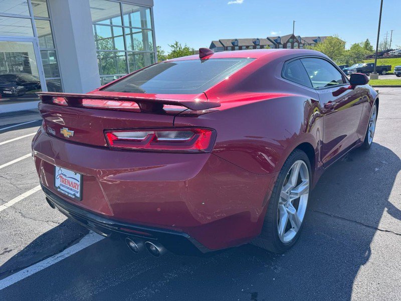 Used 2017 Chevrolet Camaro SS RWD image 3