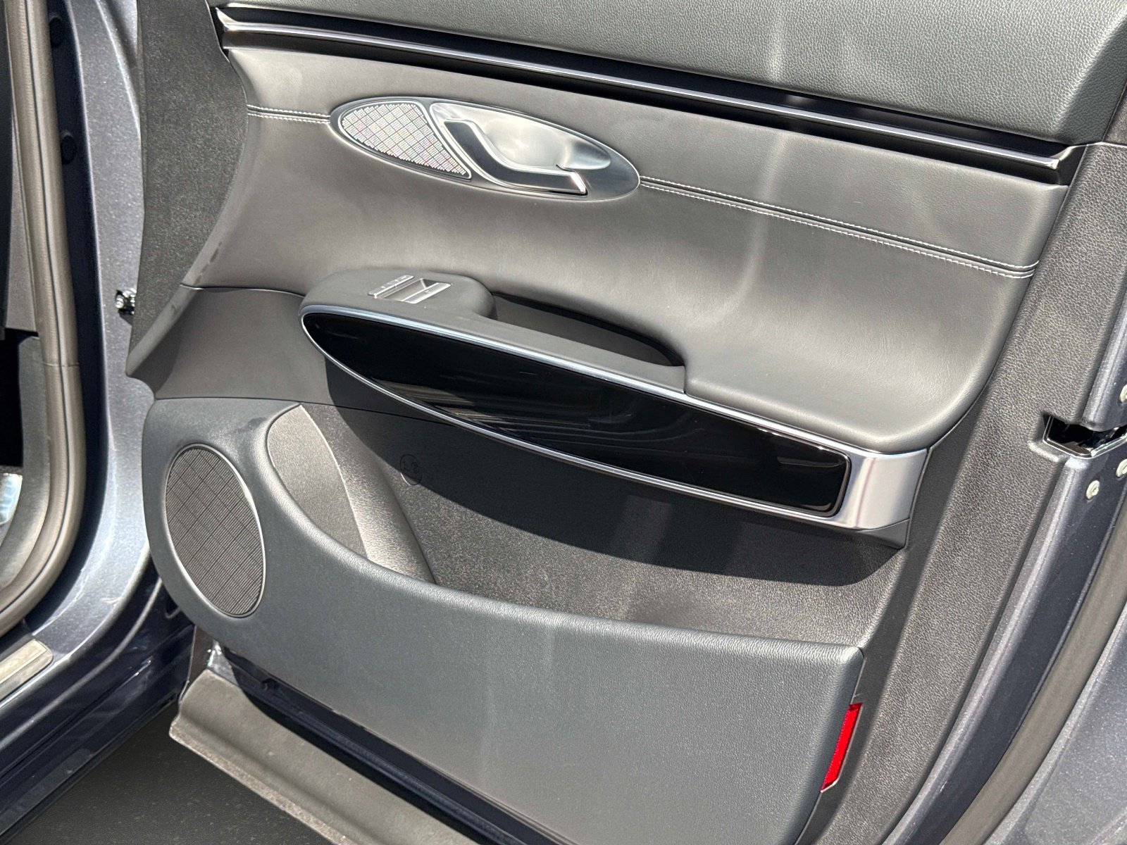 Used 2026 Genesis GV70 2.5T image 23