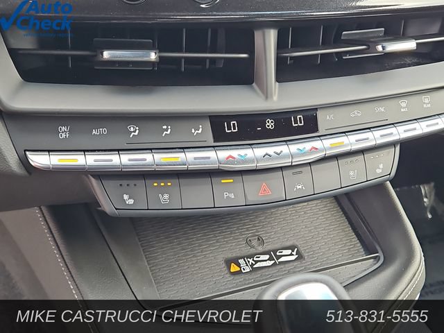 Used 2026 Cadillac CT4 Premium Luxury RWD image 19