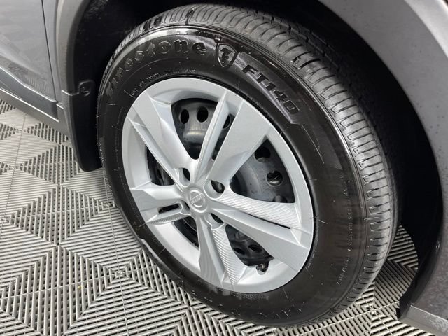 Certified 2025 Nissan Kicks Play S FWD image 15