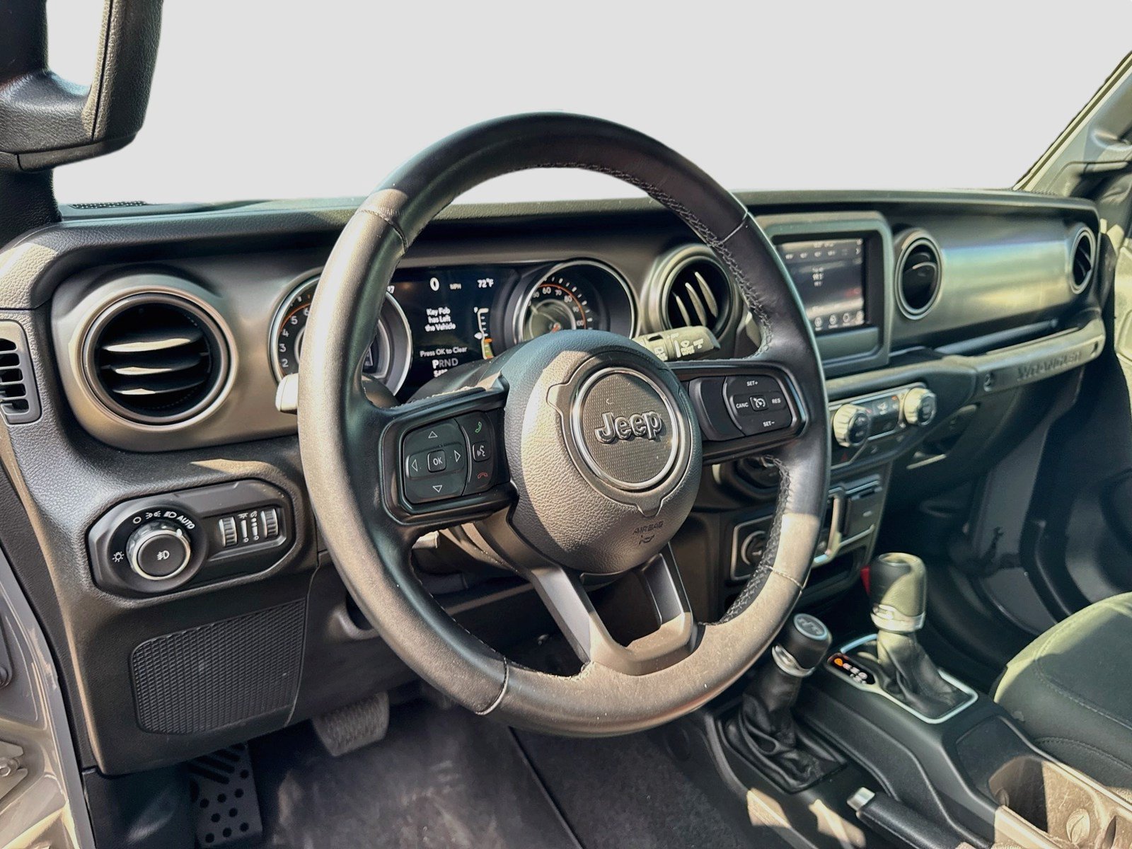 Used 2021 Jeep Wrangler Sport AWD/4WD image 7
