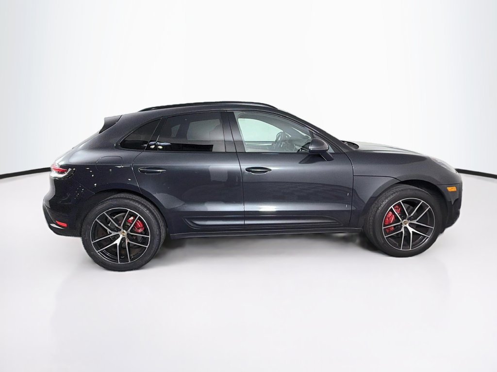 Certified 2023 Porsche Macan S AWD/4WD image 8