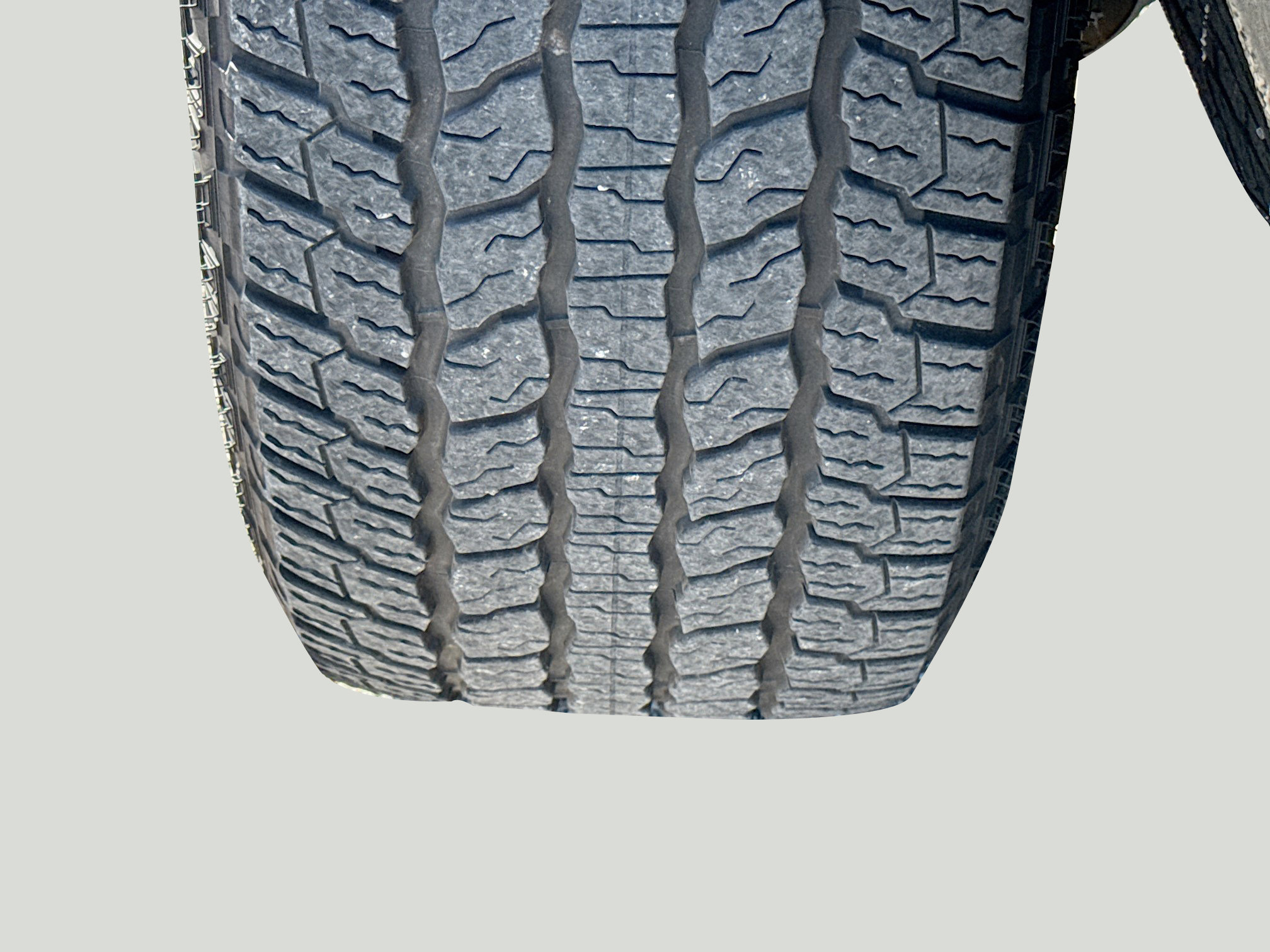 Used 2025 GMC Hummer EV 2X w/ LPO, Dark Essentials Package image 45