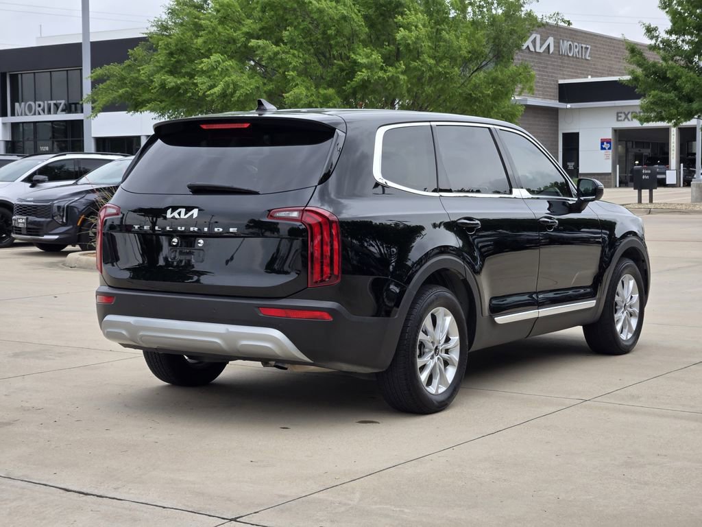 Certified 2022 Kia Telluride LX image 4