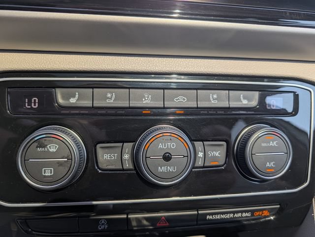 Used 2021 Volkswagen Atlas SEL Premium AWD/4WD image 30