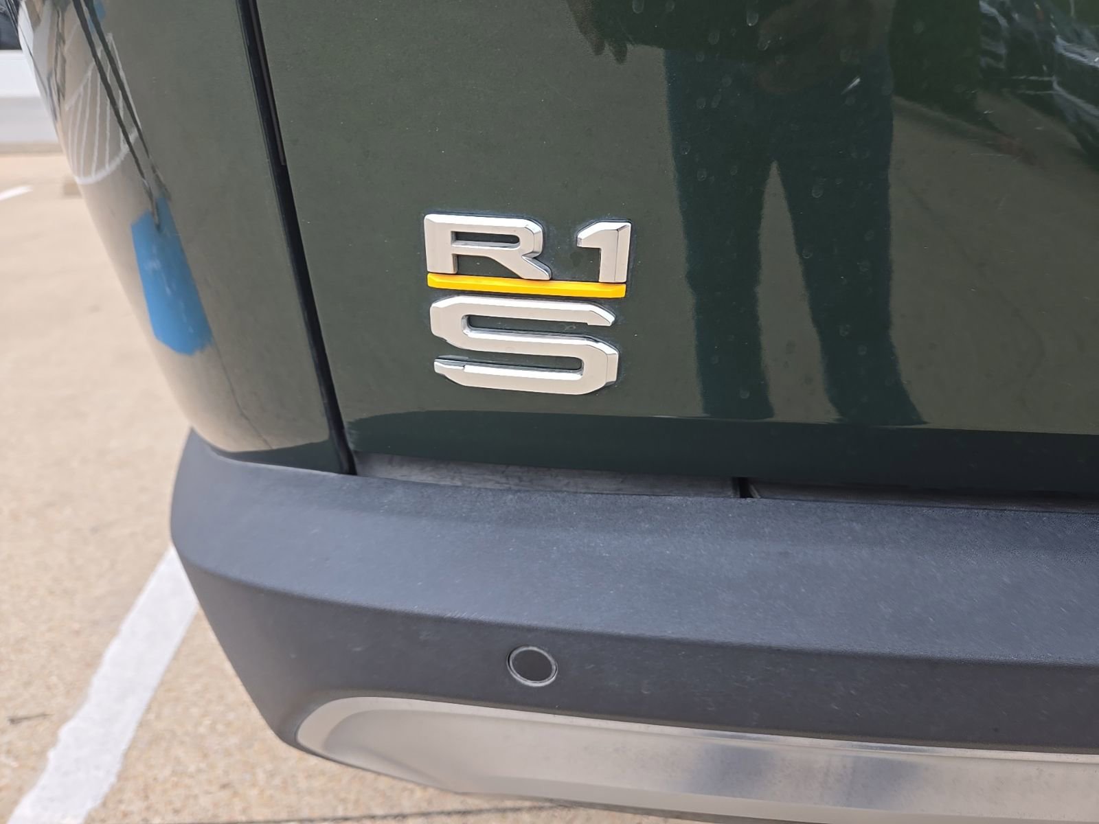 Used 2023 Rivian R1S Adventure AWD/4WD image 8