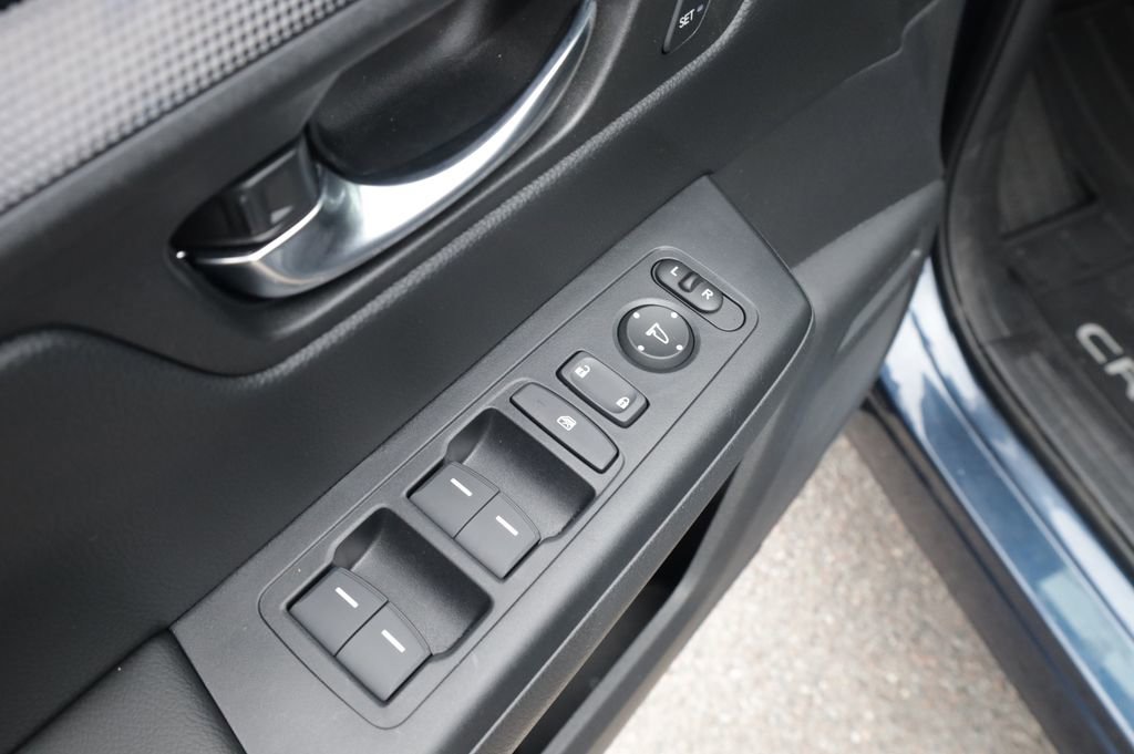 Used 2025 Honda CR-V Sport-L image 22