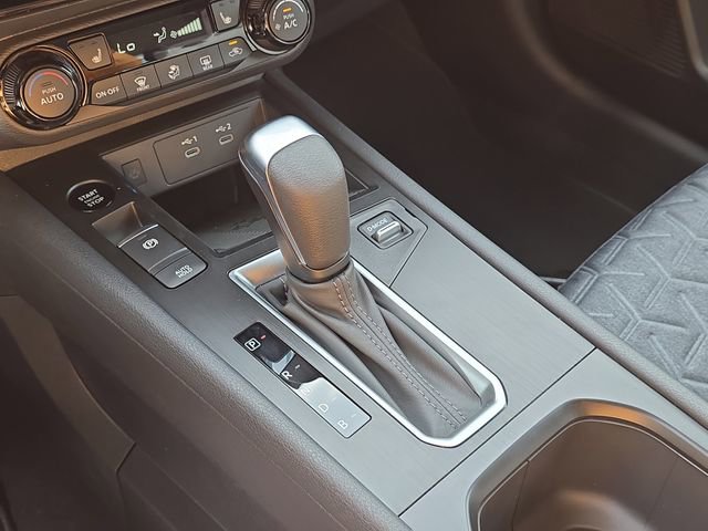 New 2026 Nissan Kicks SV w/ Cold Weather Package image 28