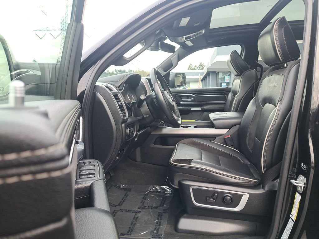 Used 2022 RAM 1500 Laramie image 11