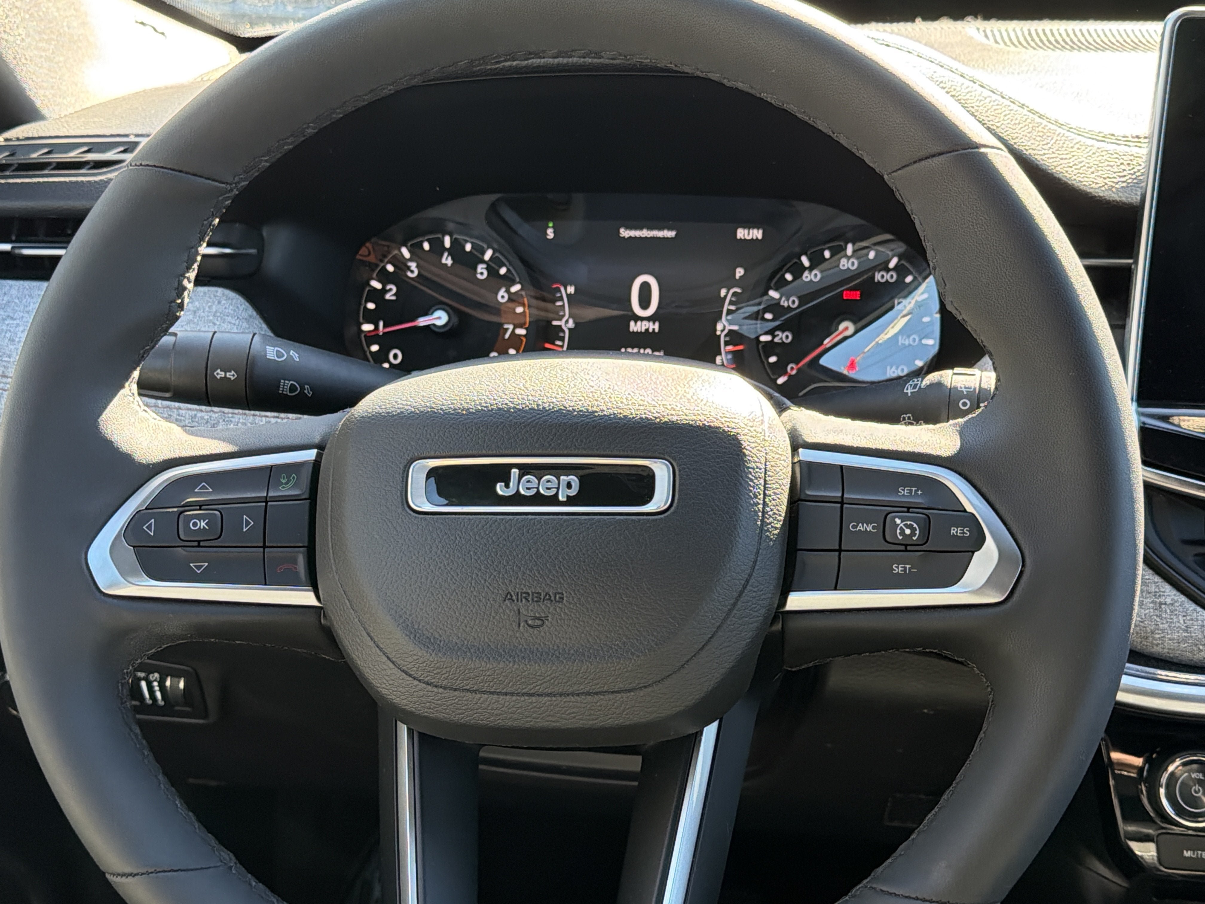 Used 2023 Jeep Compass Latitude AWD/4WD image 14