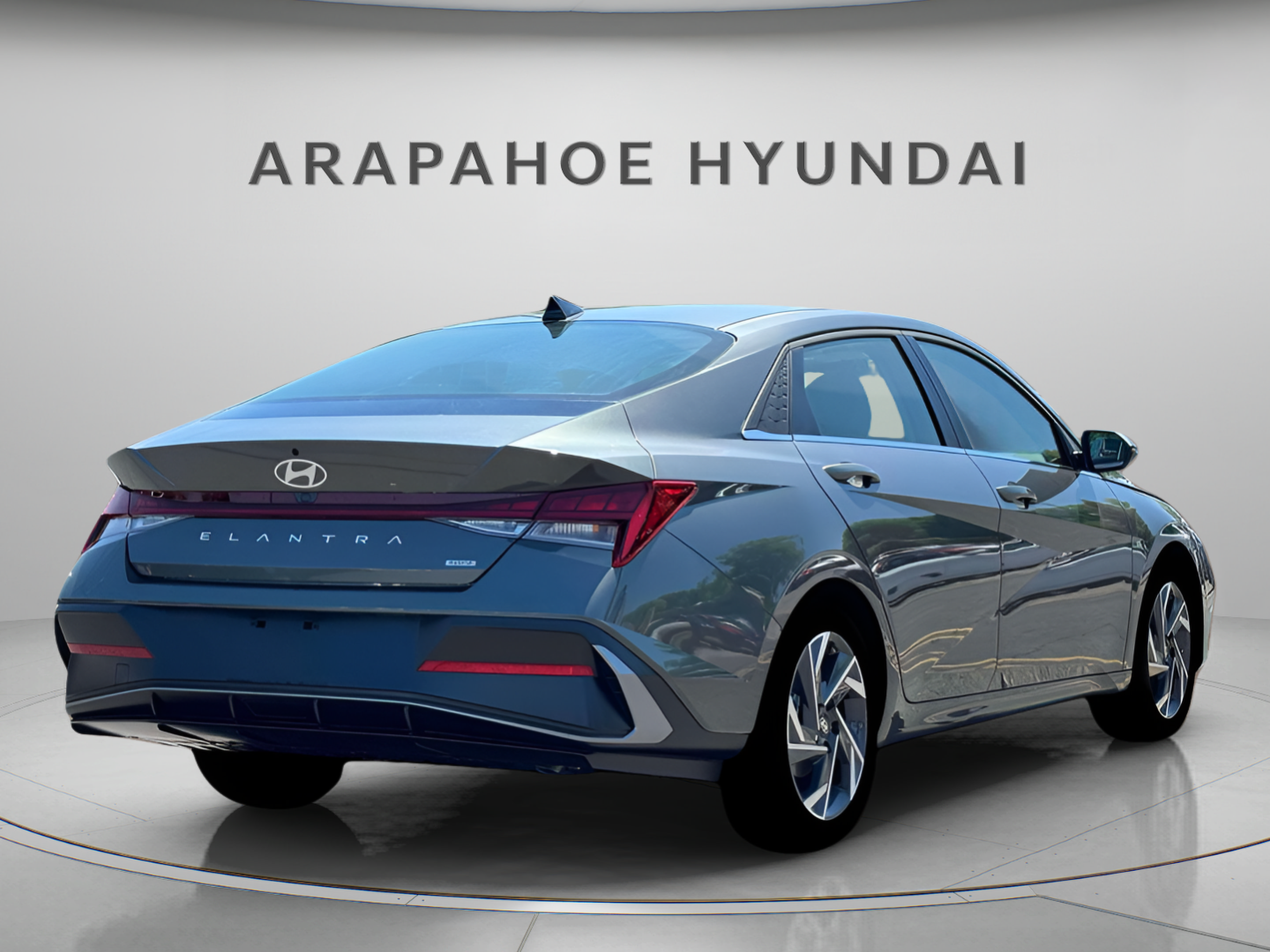 New 2026 Hyundai Elantra Limited FWD image 6