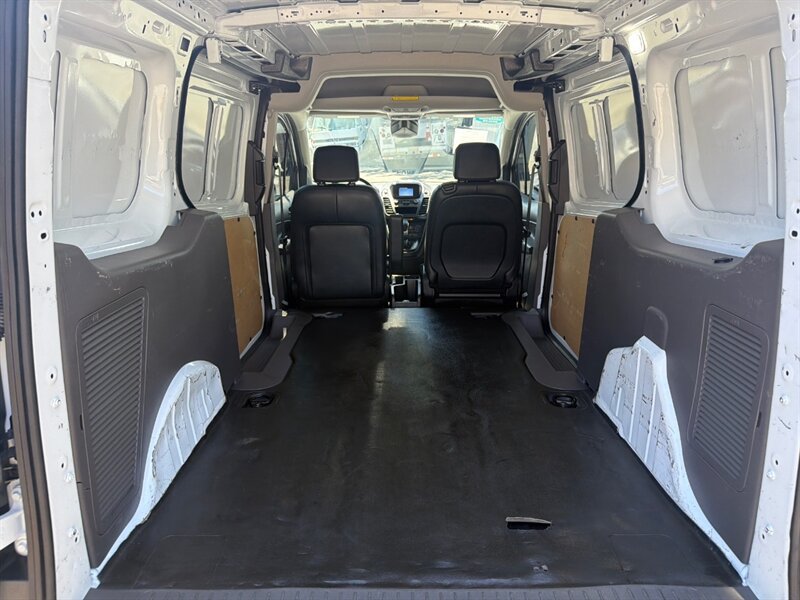 Used 2023 Ford Transit Connect XL FWD image 26