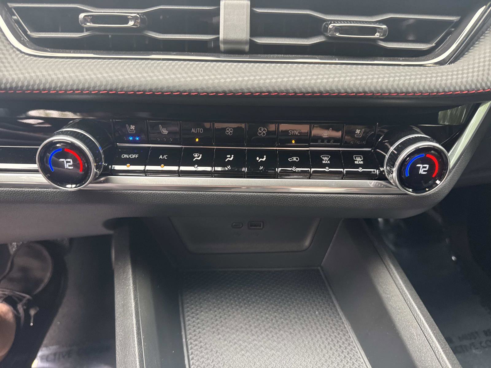 Used 2026 Chevrolet Equinox RS w/ Convenience Package III image 25