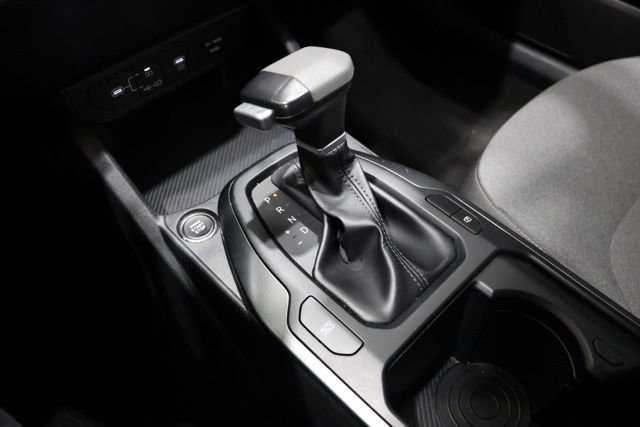 Used 2025 Kia K4 LXS image 29