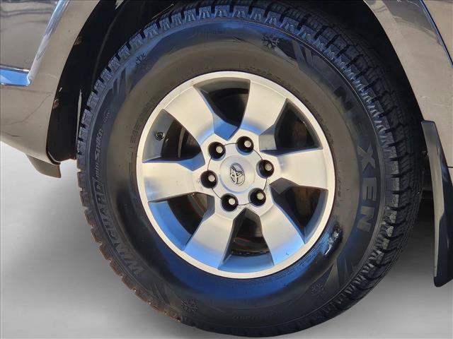 Used 2013 Toyota 4Runner SR5 w/ Convenience Pkg RWD image 9