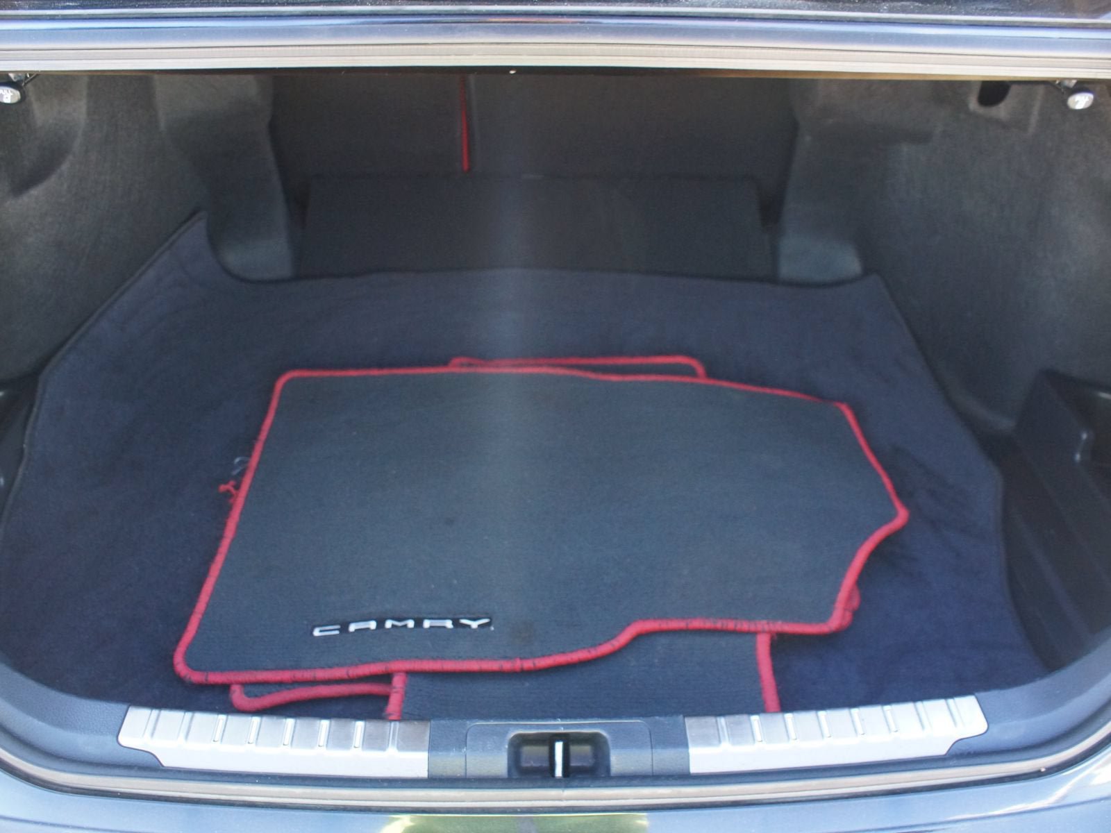 Used 2025 Toyota Camry XSE w/ Premium Plus Package FWD image 17