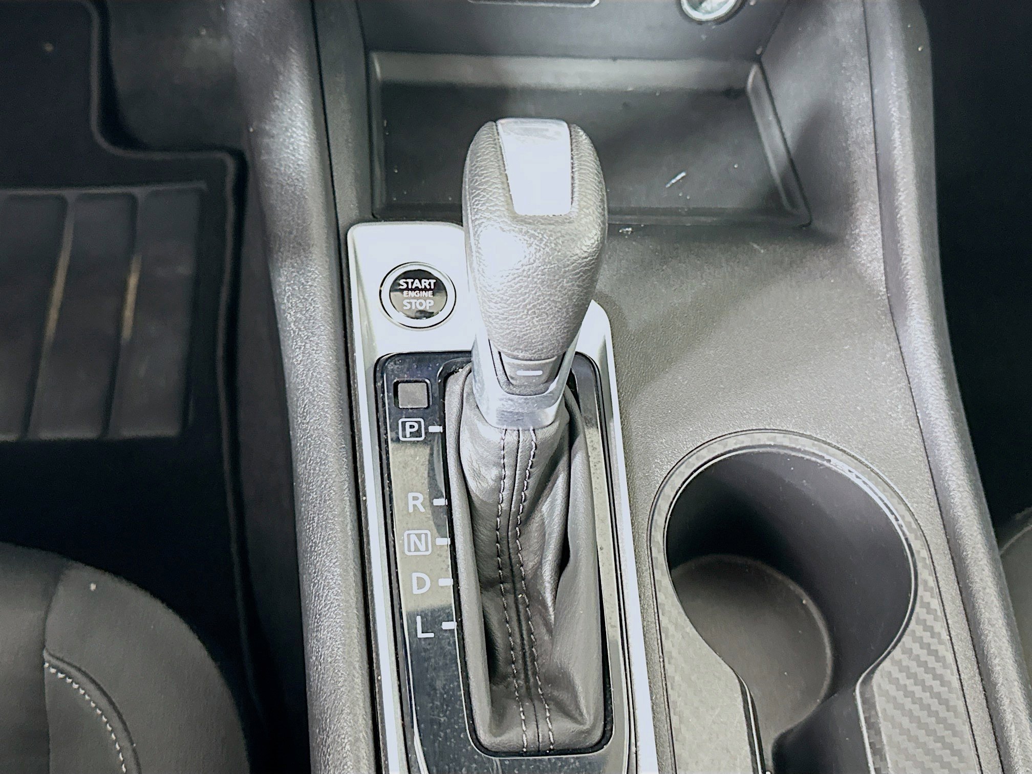 Used 2025 Nissan Altima 2.5 SV image 24