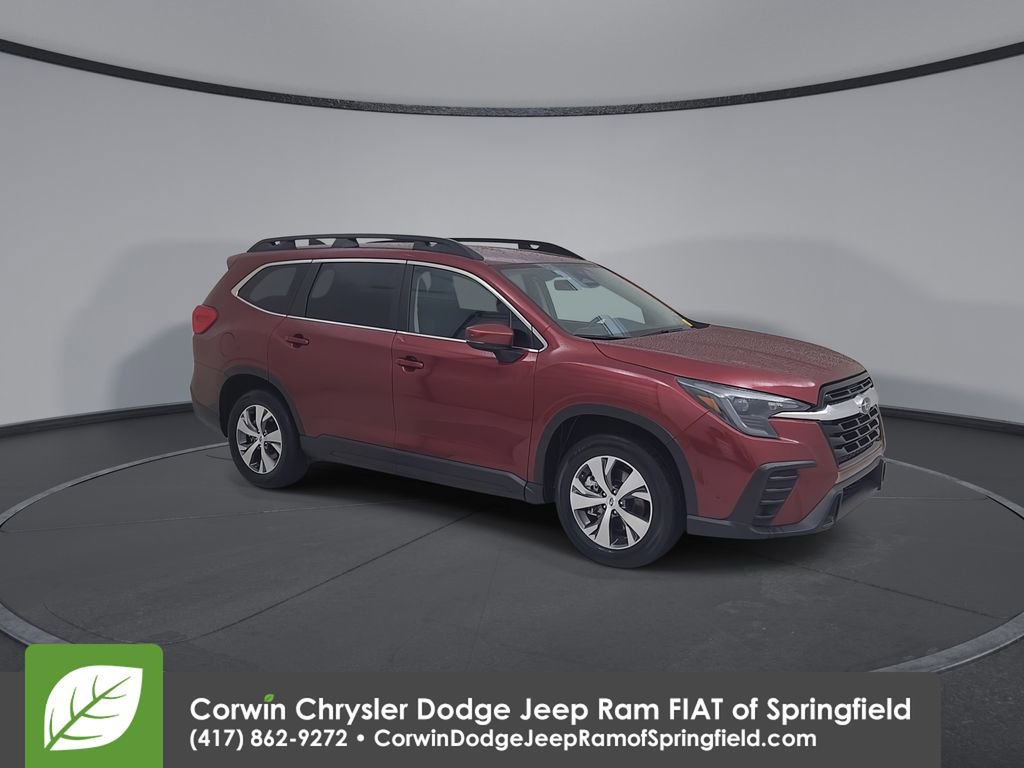 Used 2025 Subaru Ascent Premium AWD/4WD image 2