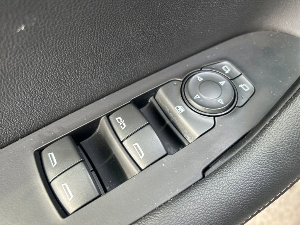 Used 2023 Chevrolet Blazer Premier w/ Driver Confidence II Package image 21