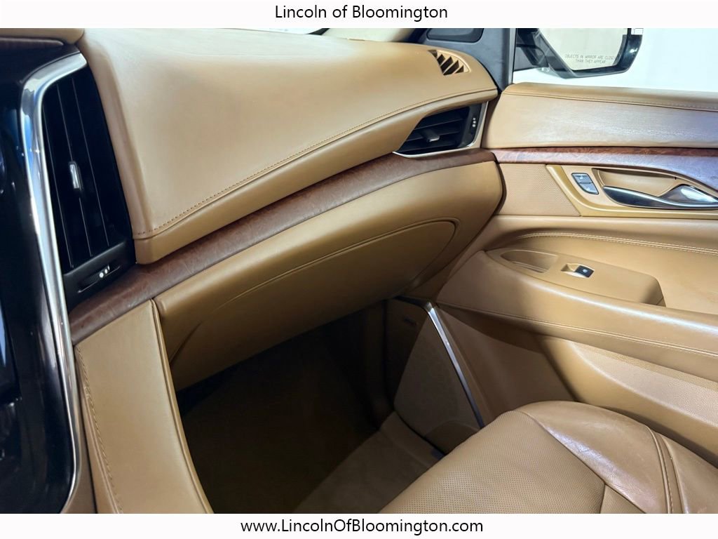 Used 2016 Cadillac Escalade ESV Platinum image 40