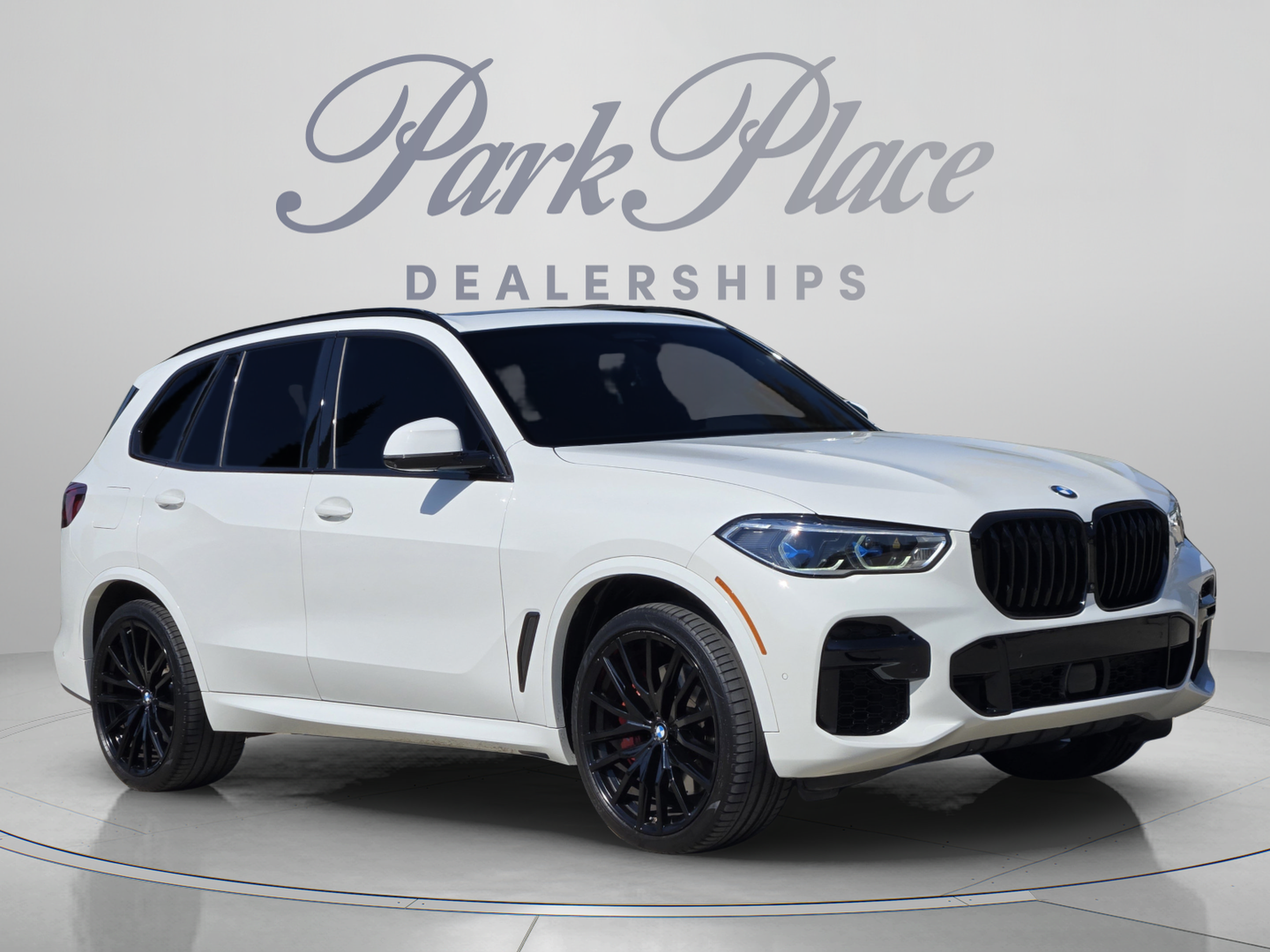 Used 2023 BMW X5 M50i w/ Executive Package AWD/4WD image 7