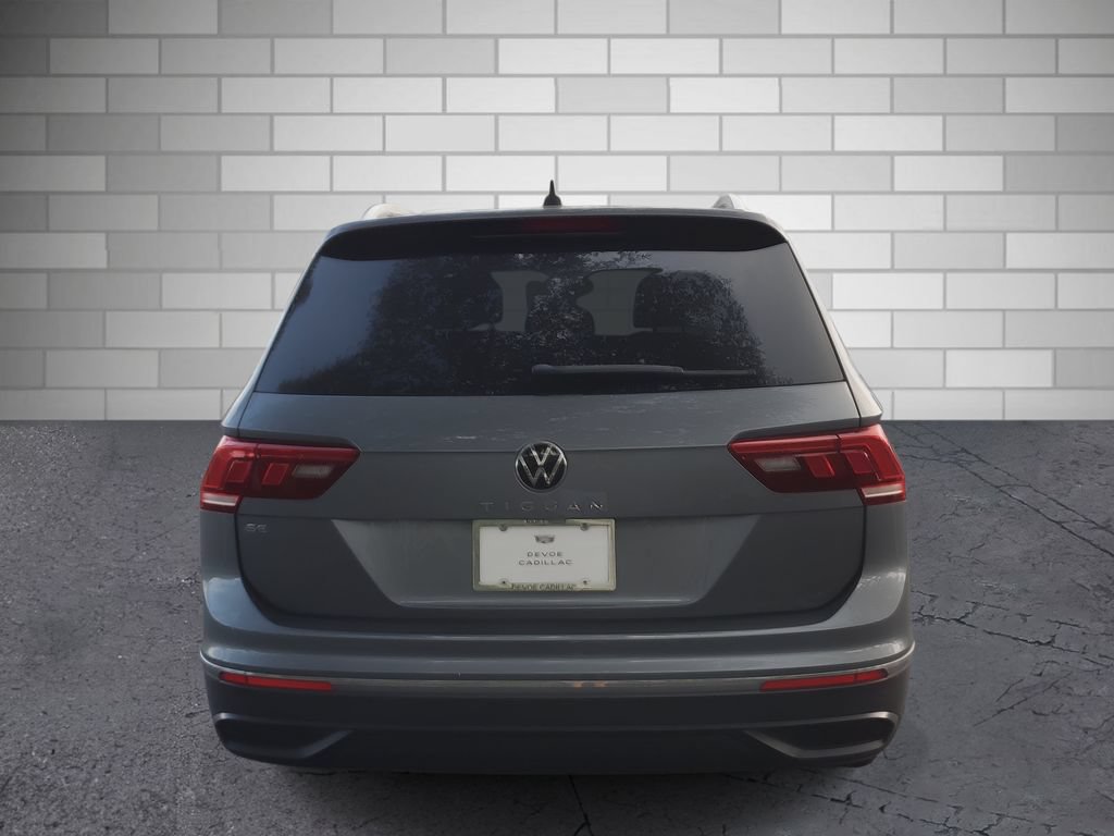 Used 2023 Volkswagen Tiguan SE FWD image 4