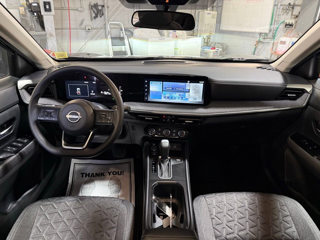 Used 2025 Nissan Kicks SV w/ Charging Package AWD/4WD image 6