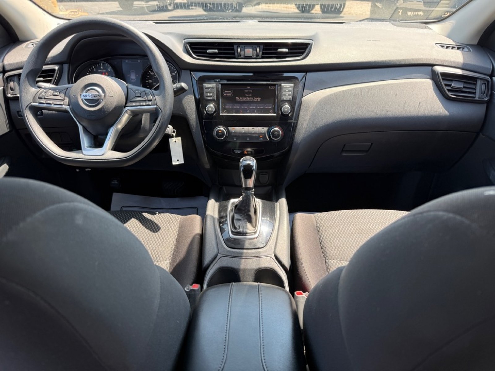 Used 2020 Nissan Rogue Sport S AWD/4WD image 10