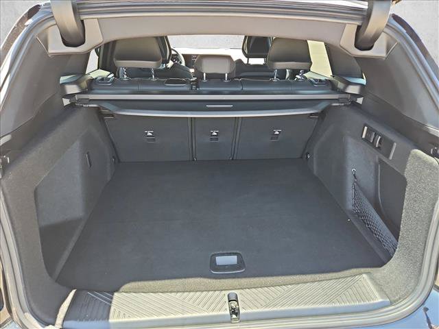 Certified 2025 BMW X3 xDrive30i w/ M Sport Package AWD/4WD image 6