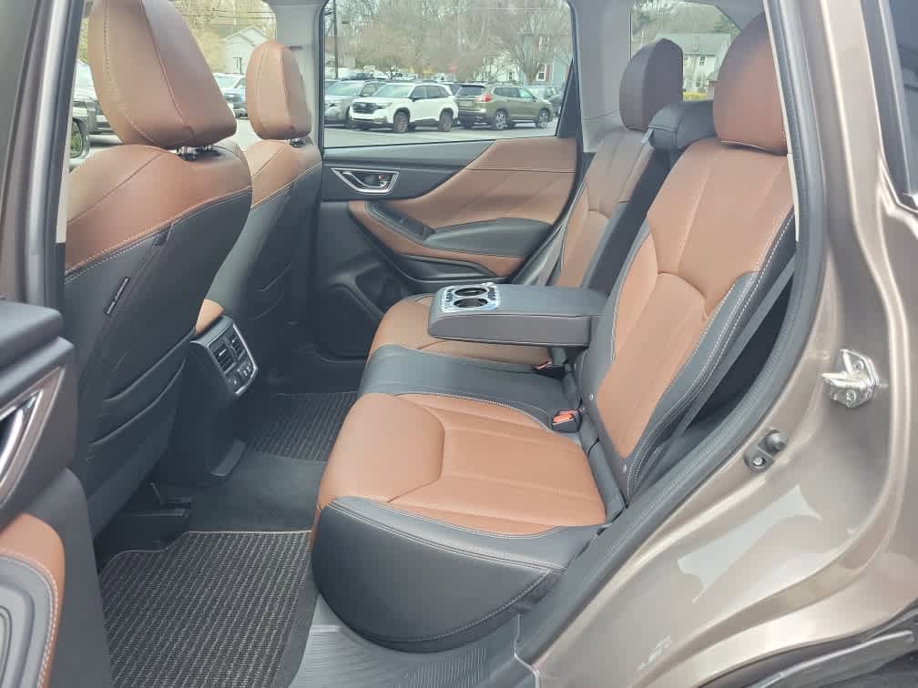 Used 2022 Subaru Forester Touring AWD/4WD image 34