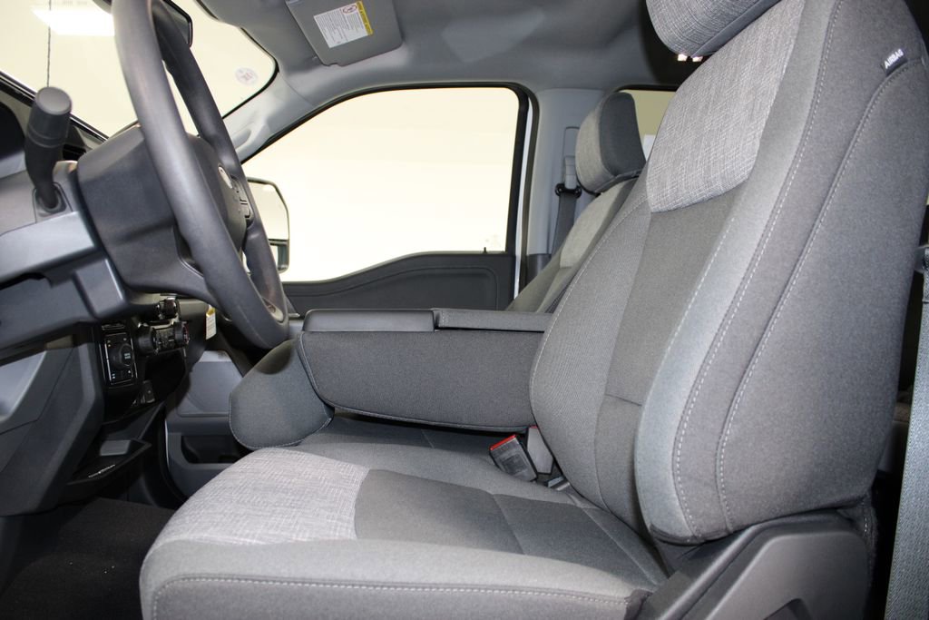 New 2026 Ford F250 XLT image 27