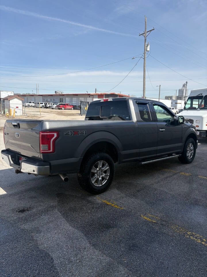 Used 2015 Ford F150 XLT w/ Equipment Group 302A Luxury image 4