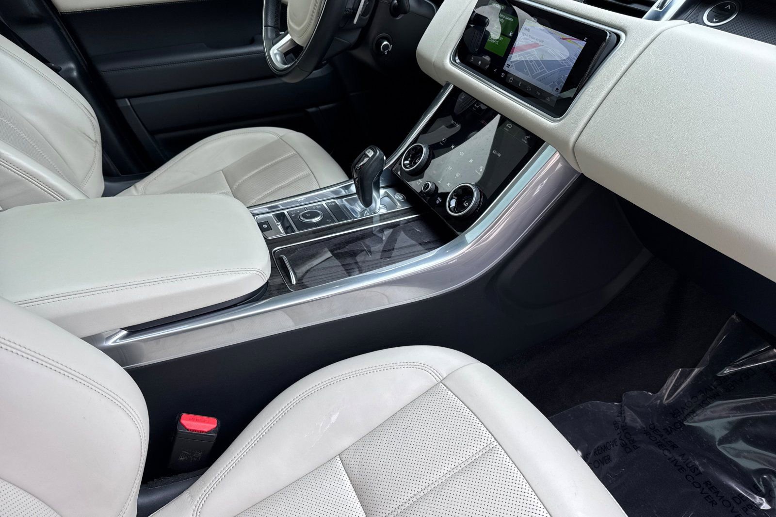 Used 2022 Land Rover Range Rover Sport HSE Silver Edition image 17