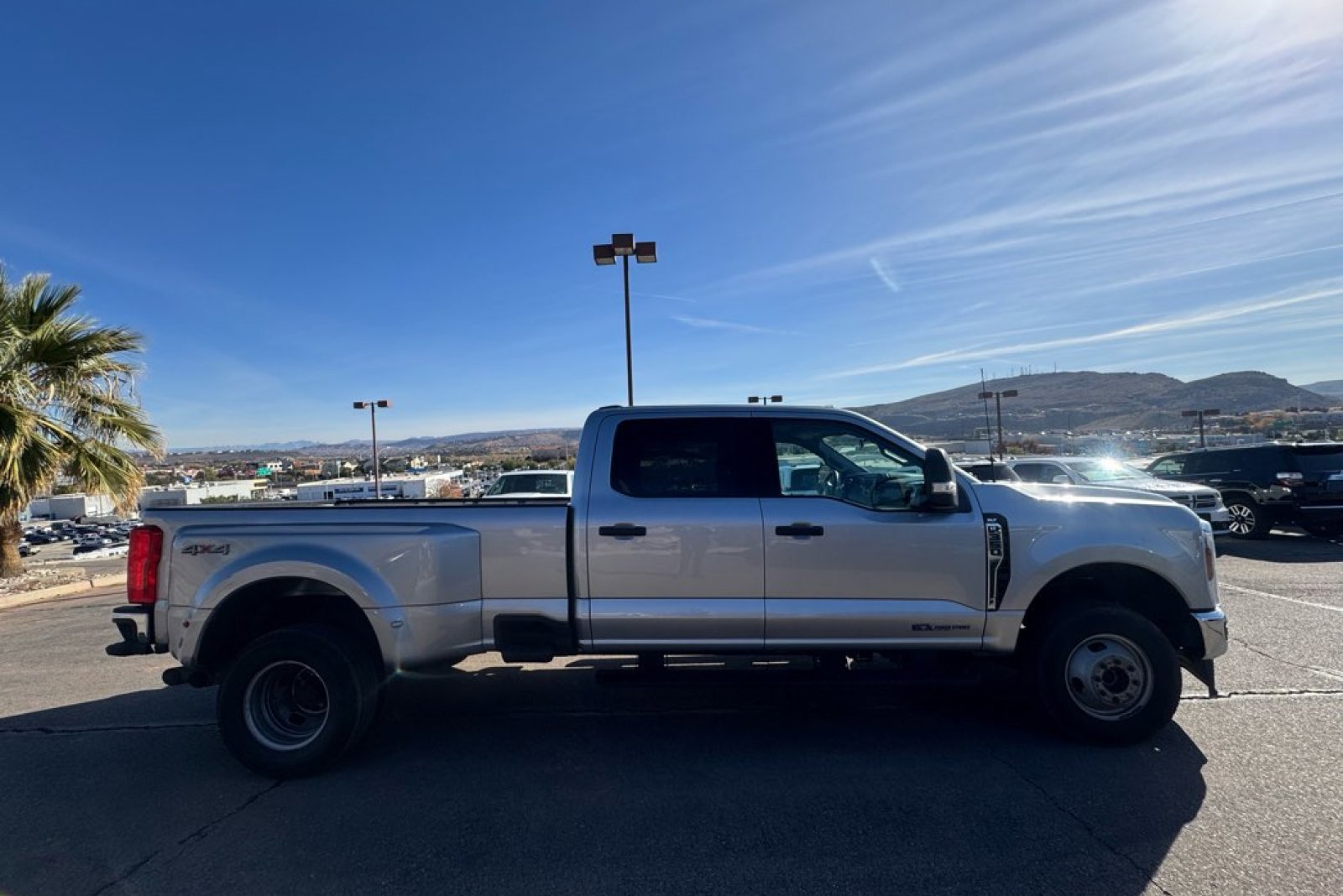 Used 2024 Ford F350 XLT image 6