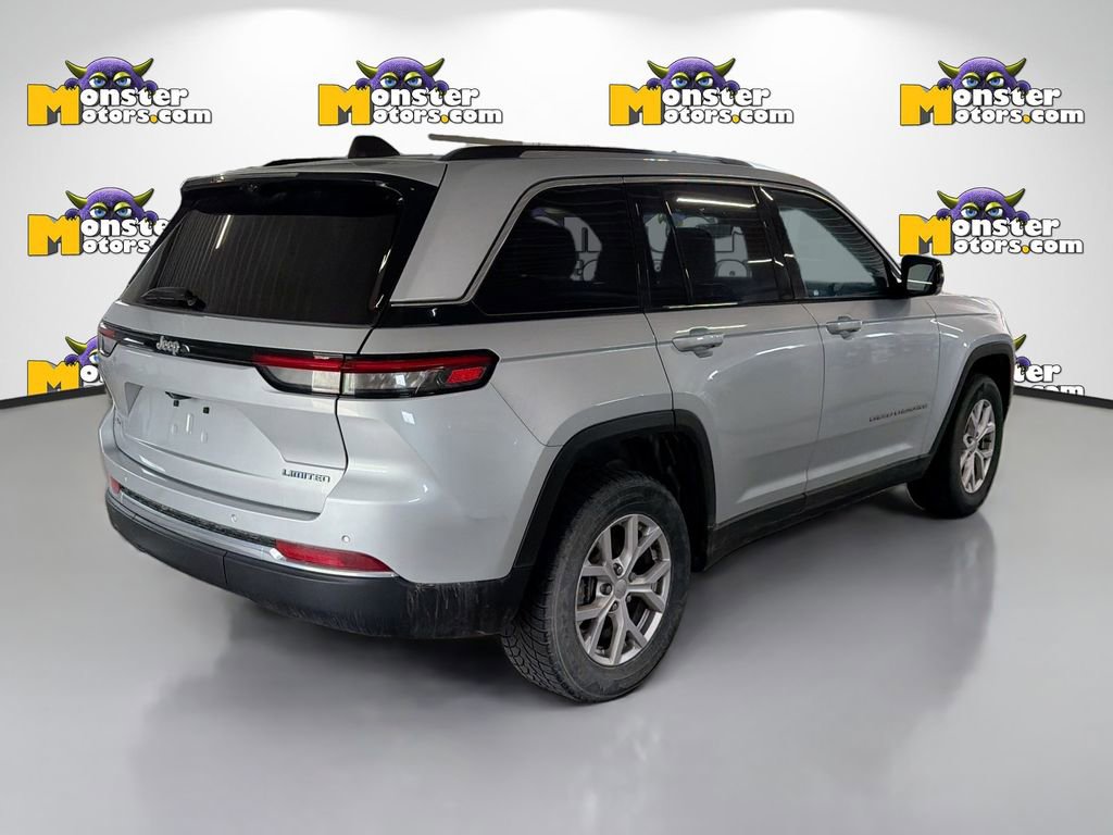 Used 2022 Jeep Grand Cherokee Limited w/ Luxury Tech Group II AWD/4WD image 4