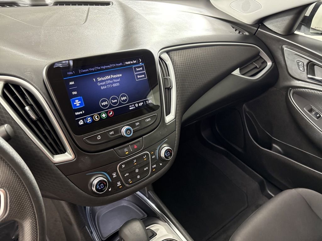Used 2023 Chevrolet Malibu LT FWD image 36