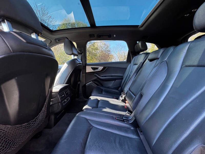 Used 2017 Audi Q7 2.0T Premium Plus image 12