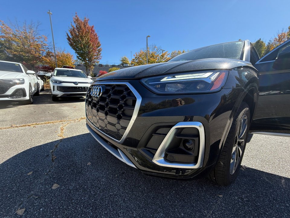 Used 2025 Audi Q5 2.0T Premium Plus w/ Premium Plus Package image 26