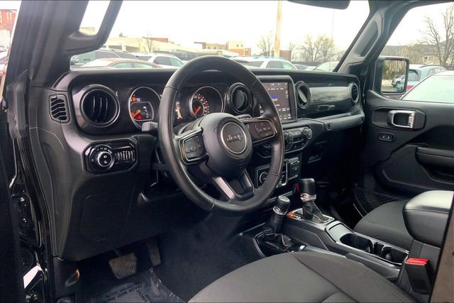 Used 2022 Jeep Gladiator Sport image 13