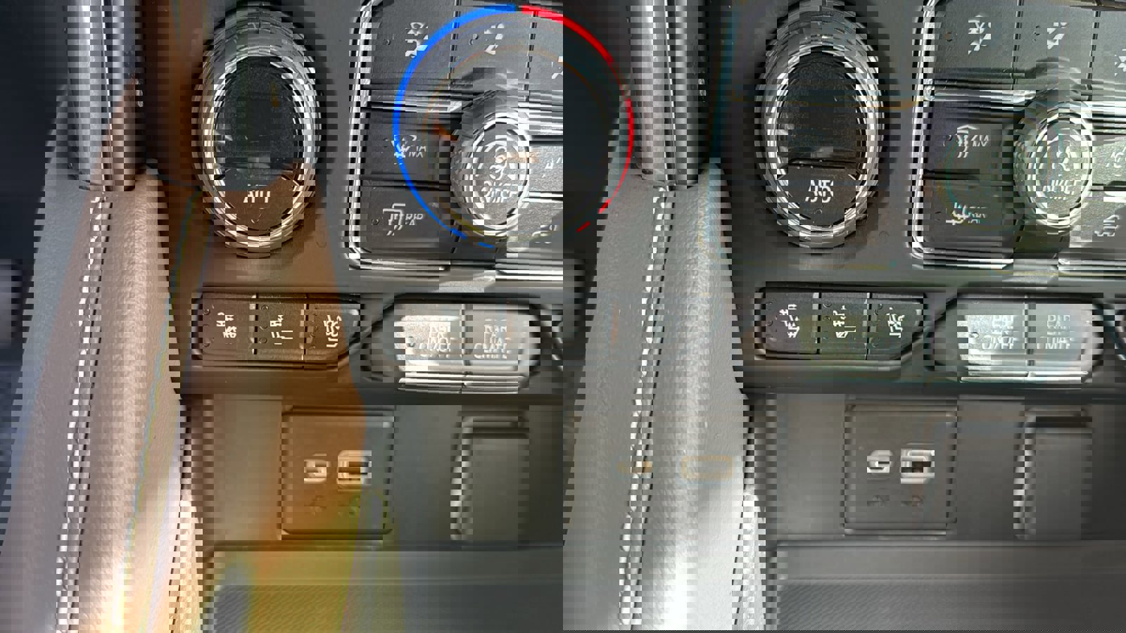 Used 2023 Chevrolet Tahoe High Country w/ LPO, Illumination Package image 20