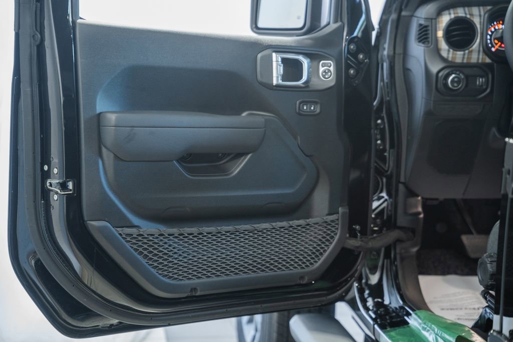 New 2026 Jeep Gladiator Sport AWD/4WD image 39