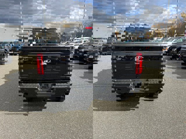 New 2025 Ford F150 Lariat w/ Equipment Group 501A Mid image 4