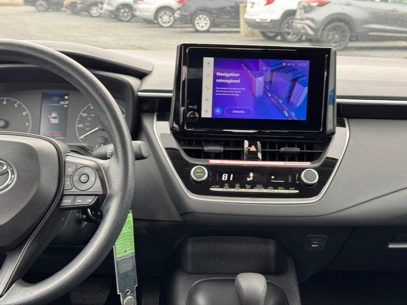 Used 2025 Toyota Corolla LE image 13