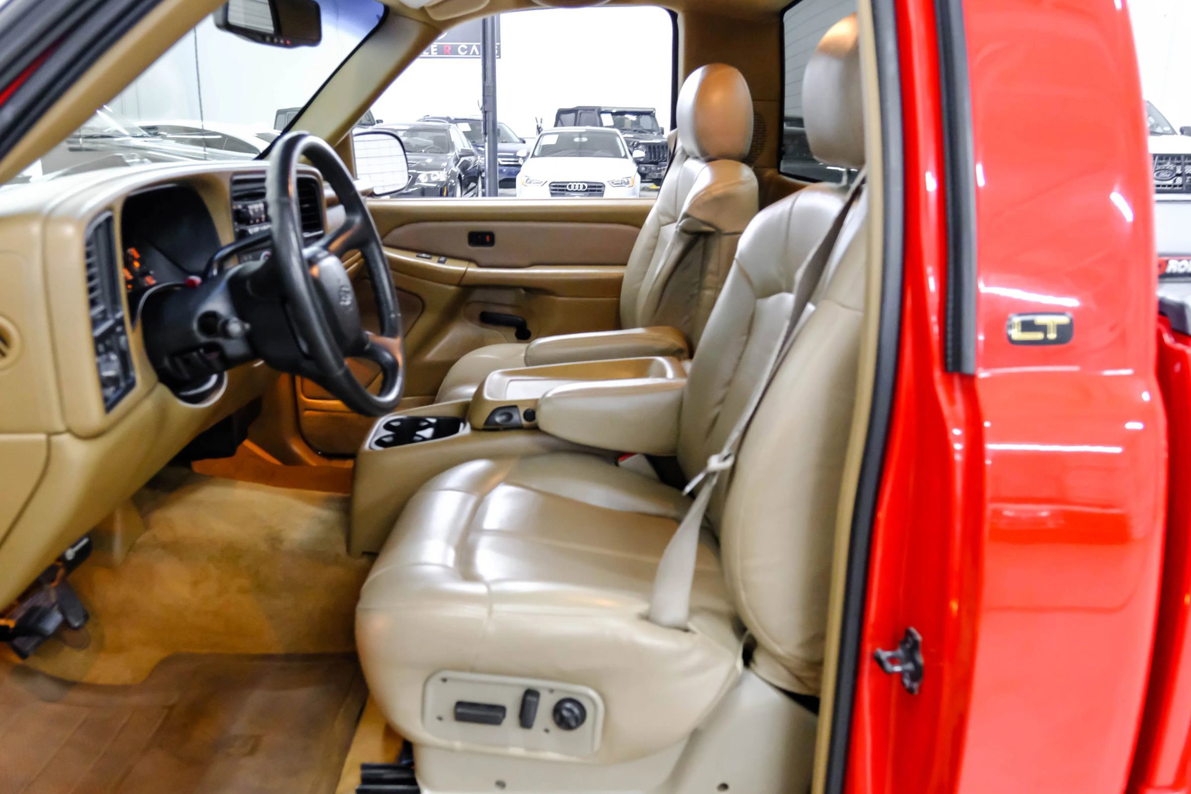 Used 1999 Chevrolet Silverado 1500 LS w/ Firm Ride Suspension Pkg RWD image 3