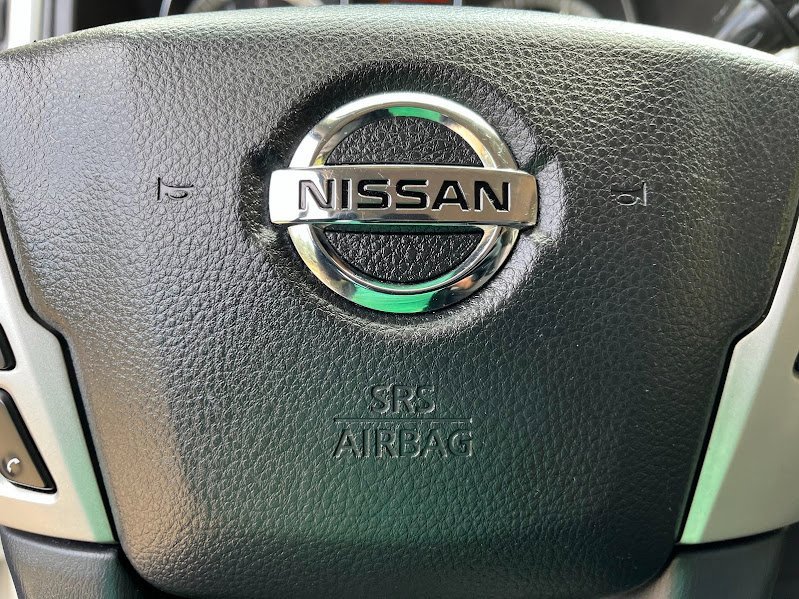 Used 2019 Nissan Titan SV image 13