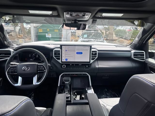 Used 2025 Toyota Tundra Platinum AWD/4WD image 33